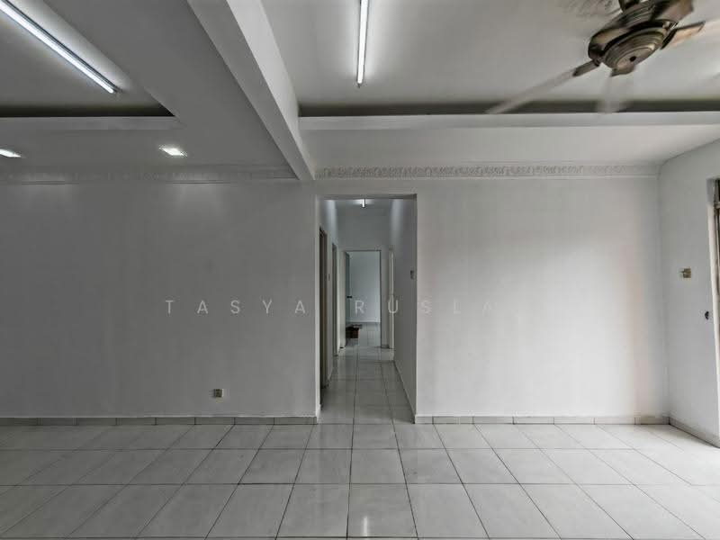 Pangsapuri untuk Dijual di Desajaya Villa - Tasya Ruslan - PropertyGuru.com.my