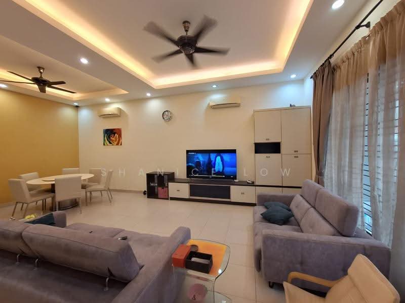 2-storey Terraced House for Sale in Bandar Puteri Puchong (Puchong) - Shanice Low - Living Room - PropertyGuru.com.my