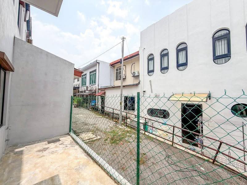 Rumah Teres untuk Dijual di Gombak (Selangor) - Farhan Rafael - Exterior - PropertyGuru.com.my