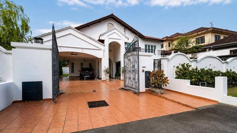Bungalow House for Sale in Seksyen 8 (Shah Alam) - Fazri . - Exterior - PropertyGuru.com.my