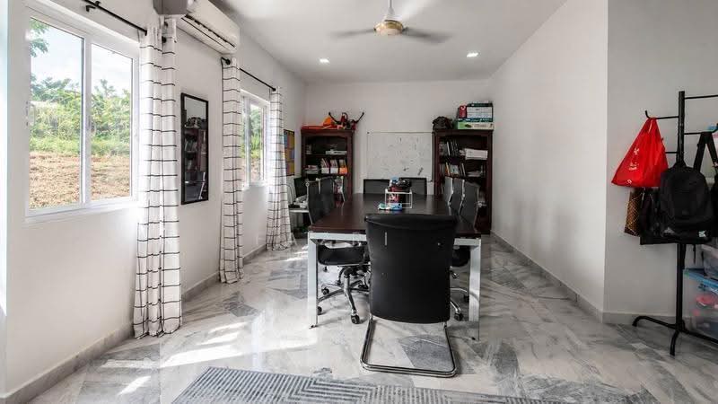 Bungalow House for Sale in Seksyen 8 (Shah Alam) - Fazri . - Study - PropertyGuru.com.my