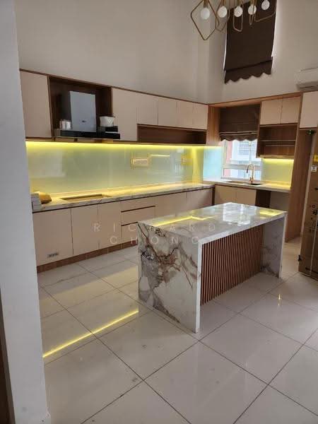 Rumah Berkembar untuk Disewa di Mont Kiara (Kuala Lumpur) - Richard Chong - Kitchen - PropertyGuru.com.my
