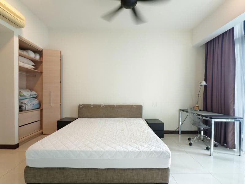 Kondominium untuk Dijual di Hampshire Residences - Sean Lim - Bedroom - PropertyGuru.com.my