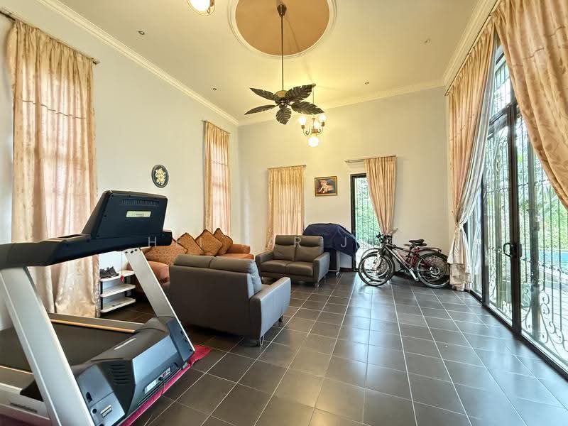 Bungalow House for Rent in Country Heights (Kajang) - Hei Kar Jun - Living Room - PropertyGuru.com.my