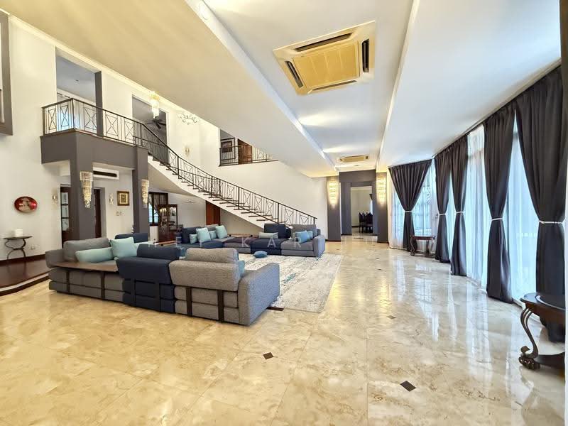 Bungalow House for Rent in Country Heights (Kajang) - Hei Kar Jun - Living Room - PropertyGuru.com.my