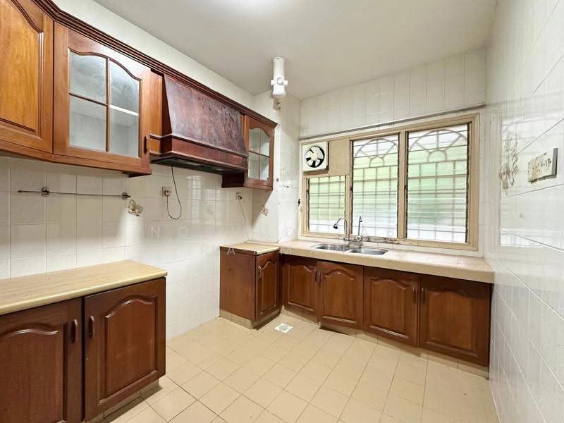 Apartment for Sale at Desa View Towers - Norhuda Ab Rahman - Kitchen - PropertyGuru.com.my