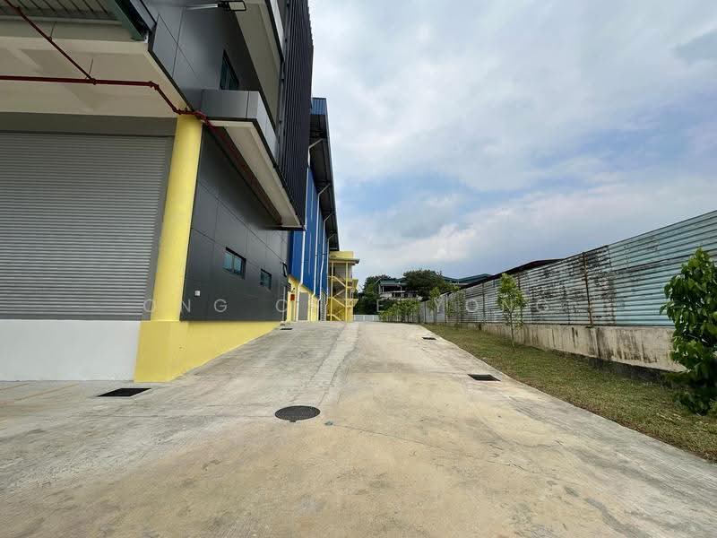 Kilang untuk Disewa di Kawasan Perindustrian Balakong (Balakong) - Ong Chee Yong - Exterior - PropertyGuru.com.my