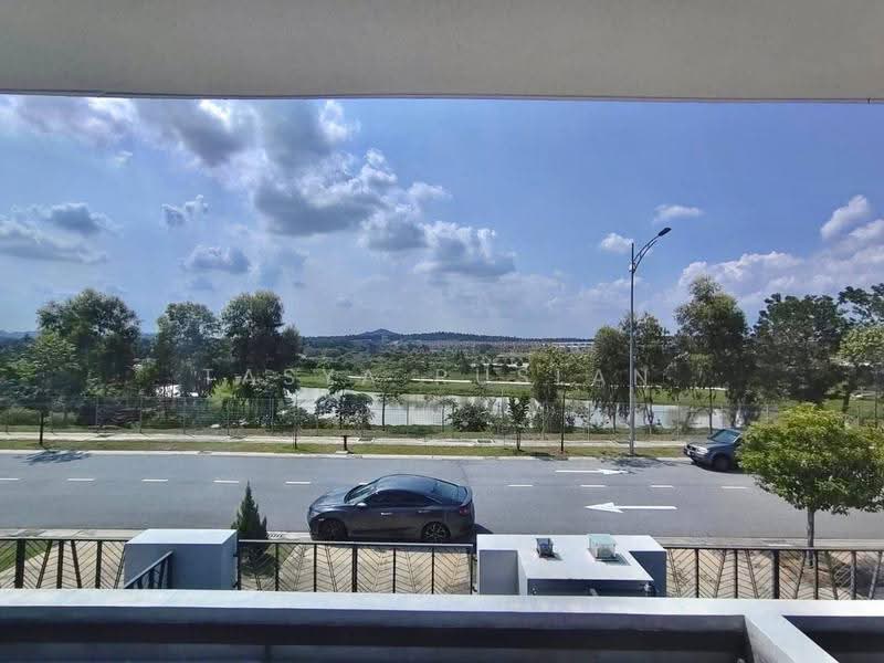 Rumah Teres 2-Tingkat untuk Dijual di Taman Sepang (Sepang) - Tasya Ruslan - PropertyGuru.com.my