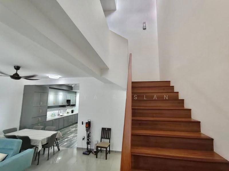 Rumah Teres 2-Tingkat untuk Dijual di Taman Sepang (Sepang) - Tasya Ruslan - PropertyGuru.com.my