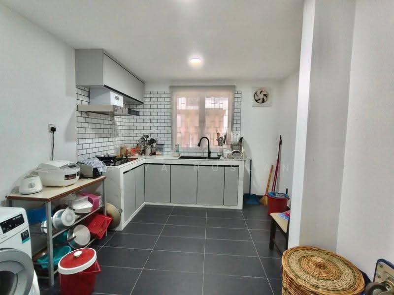 Rumah Teres 2-Tingkat untuk Dijual di Taman Sepang (Sepang) - Tasya Ruslan - PropertyGuru.com.my