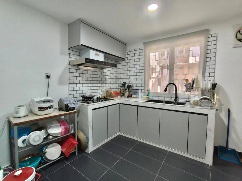 Rumah Teres 2-Tingkat untuk Dijual di Taman Sepang (Sepang) - Tasya Ruslan - PropertyGuru.com.my