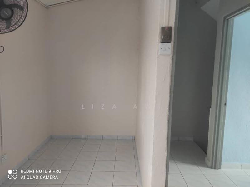 2-storey Terraced House for Sale in Taman Perindustrian Puchong (Puchong) - Liza Awi - Interior - PropertyGuru.com.my