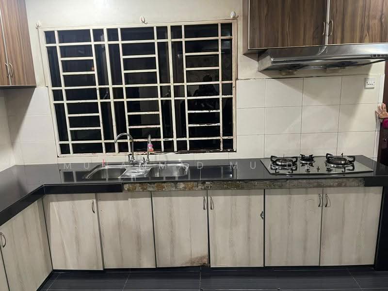 2-storey Terraced House for Rent in Pantai (Kuala Lumpur) - Muhammad Muadz - Kitchen - PropertyGuru.com.my