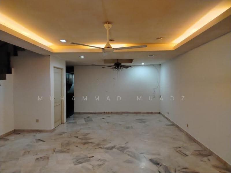 2-storey Terraced House for Rent in Pantai (Kuala Lumpur) - Muhammad Muadz - Living Room - PropertyGuru.com.my