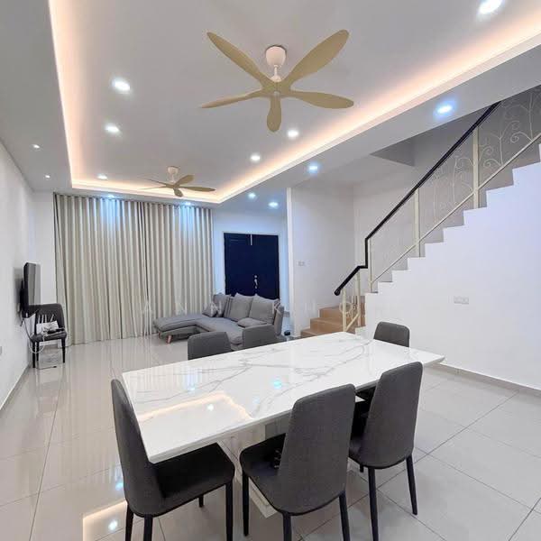 Rumah Teres 2-Tingkat untuk Disewa di Permatang Pauh (Penang) - Ann Khor - Living Room - PropertyGuru.com.my