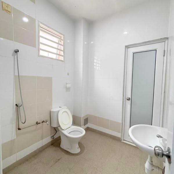 Rumah Teres 2-Tingkat untuk Disewa di Permatang Pauh (Penang) - Ann Khor - Bathroom - PropertyGuru.com.my