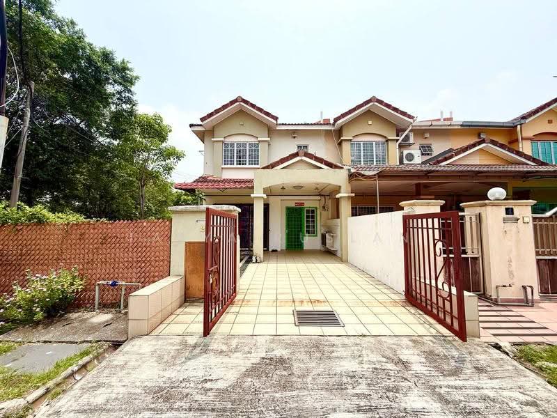 Rumah Teres 2-Tingkat untuk Dijual di Taman Putra Prima (Puchong) - Tasya Ruslan - PropertyGuru.com.my