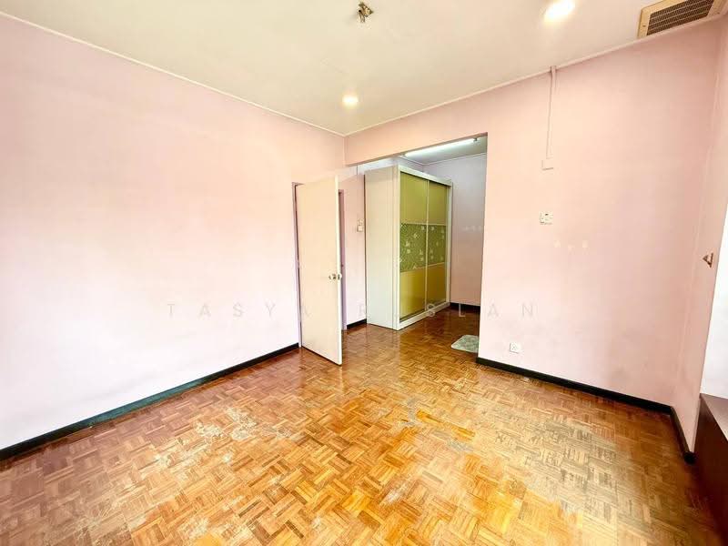 Rumah Teres 2-Tingkat untuk Dijual di Taman Putra Prima (Puchong) - Tasya Ruslan - PropertyGuru.com.my