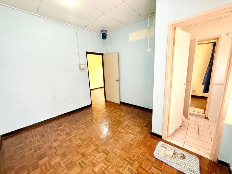 Rumah Teres 2-Tingkat untuk Dijual di Taman Putra Prima (Puchong) - Tasya Ruslan - PropertyGuru.com.my