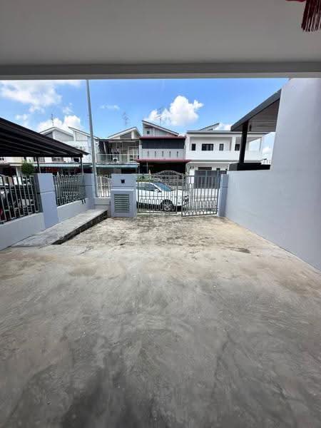 1.5-storey Terraced House for Sale in Bukit Indah (Iskandar Puteri (Nusajaya)) - Daniel Yong - Exterior - PropertyGuru.com.my