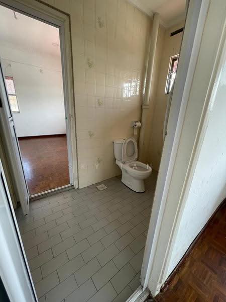 Bungalow House untuk Disewa di Taman Sri Tebrau (Johor Bahru) - Sky Tan - Bathroom - PropertyGuru.com.my