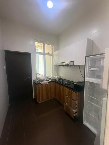Kondominium untuk Disewa di M Condominium @ Larkin - Kelvin Lei - Kitchen - PropertyGuru.com.my