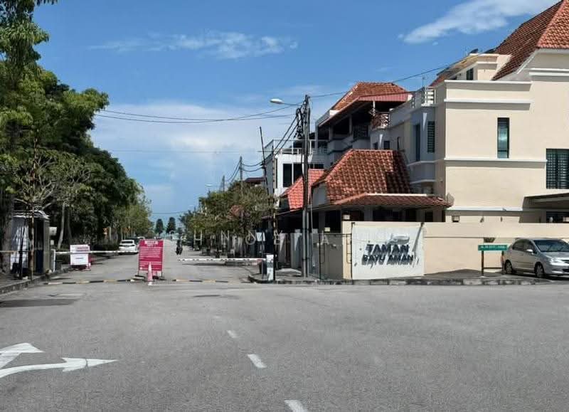 Rumah Teres 3-Tingkat untuk Dijual di Taman Bayu Aman (Butterworth) - Sunny Lok - Exterior - PropertyGuru.com.my