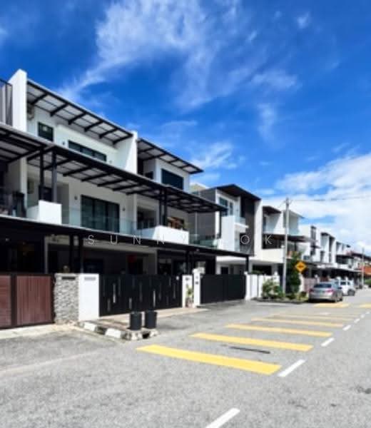 Rumah Teres 3-Tingkat untuk Dijual di Taman Bayu Aman (Butterworth) - Sunny Lok - Exterior - PropertyGuru.com.my