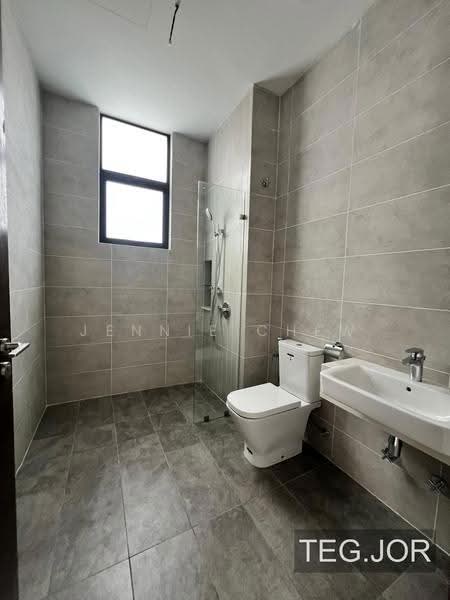 Semi-Detached House for Sale in Setia Eco Park (Setia Alam) - Jennie Chew - Bathroom - PropertyGuru.com.my