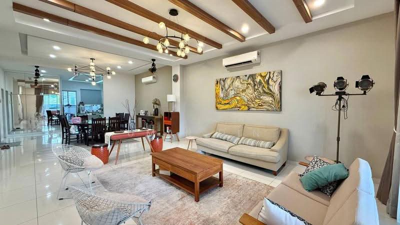 Rumah Teres 2-Tingkat untuk Dijual di D'Kayangan (Shah Alam) - Umar Din - Living Room - PropertyGuru.com.my