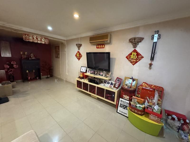 2.5-storey Terraced House for Sale in Taman Bukit Desa (Kepong) - Kelvin Hii - Living Room - PropertyGuru.com.my