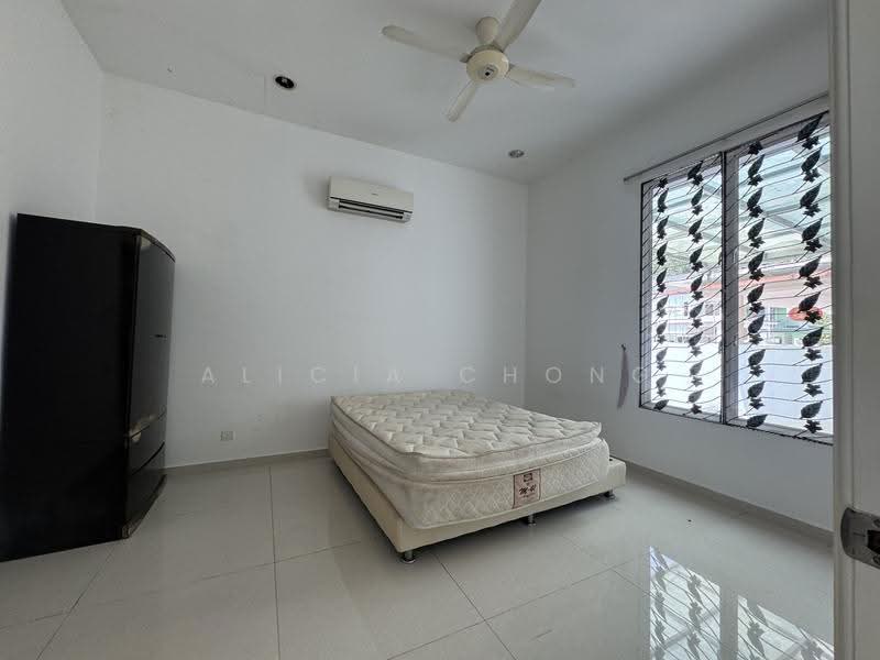 Bungalow House for Sale in Templer Park (Rawang) - Alicia Chong - Bedroom - PropertyGuru.com.my