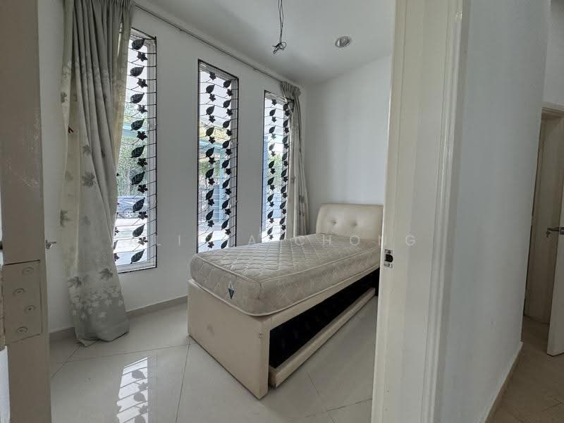 Bungalow House for Sale in Templer Park (Rawang) - Alicia Chong - Bedroom - PropertyGuru.com.my