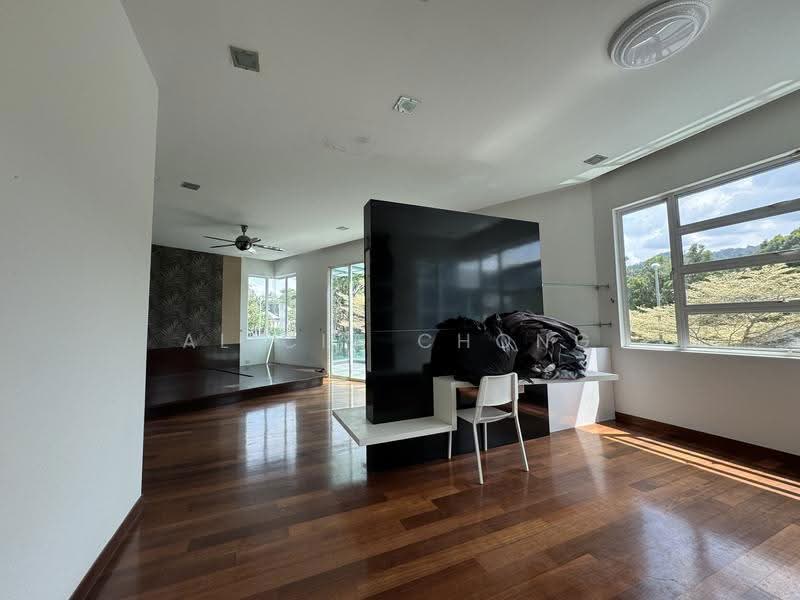 Bungalow House for Sale in Templer Park (Rawang) - Alicia Chong - Living Room - PropertyGuru.com.my