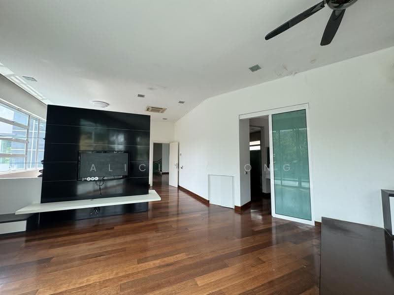 Bungalow House for Sale in Templer Park (Rawang) - Alicia Chong - Living Room - PropertyGuru.com.my