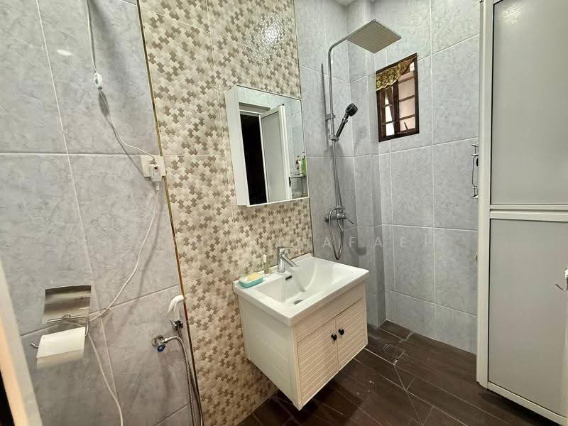 Rumah Teres 2-Tingkat untuk Dijual di Setiawangsa (Kuala Lumpur) - Farhan Rafael - Bathroom - PropertyGuru.com.my
