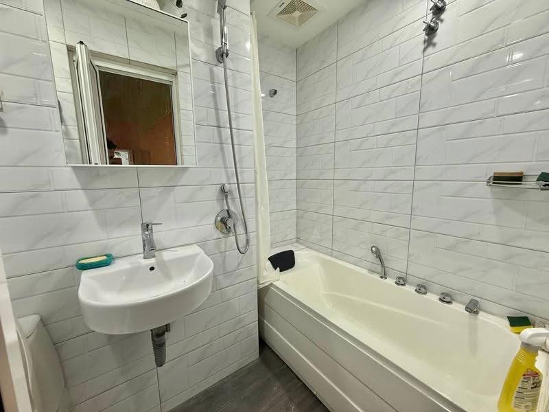 Rumah Teres 2-Tingkat untuk Dijual di Setiawangsa (Kuala Lumpur) - Farhan Rafael - Bathroom - PropertyGuru.com.my
