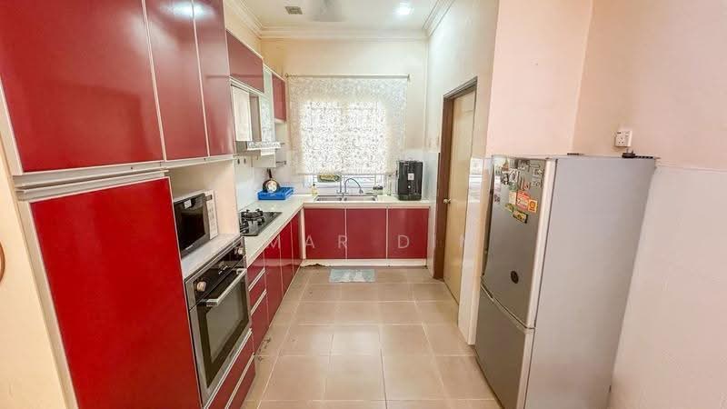 Rumah Teres untuk Dijual di Shah Alam (Selangor) - Umar Din - Kitchen - PropertyGuru.com.my