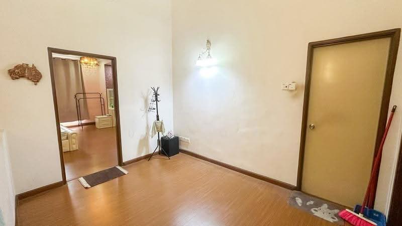 Rumah Teres untuk Dijual di Shah Alam (Selangor) - Umar Din - Interior - PropertyGuru.com.my