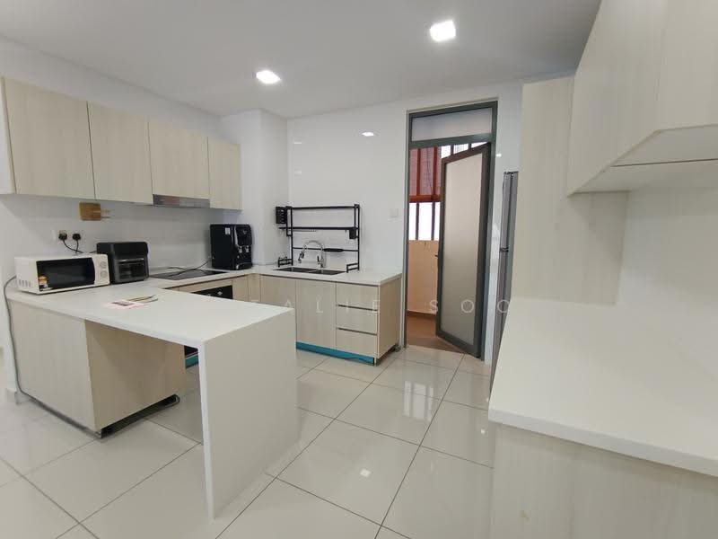 Condominium for Rent at Vivo Residential Suites - Natalie Soo - Kitchen - PropertyGuru.com.my