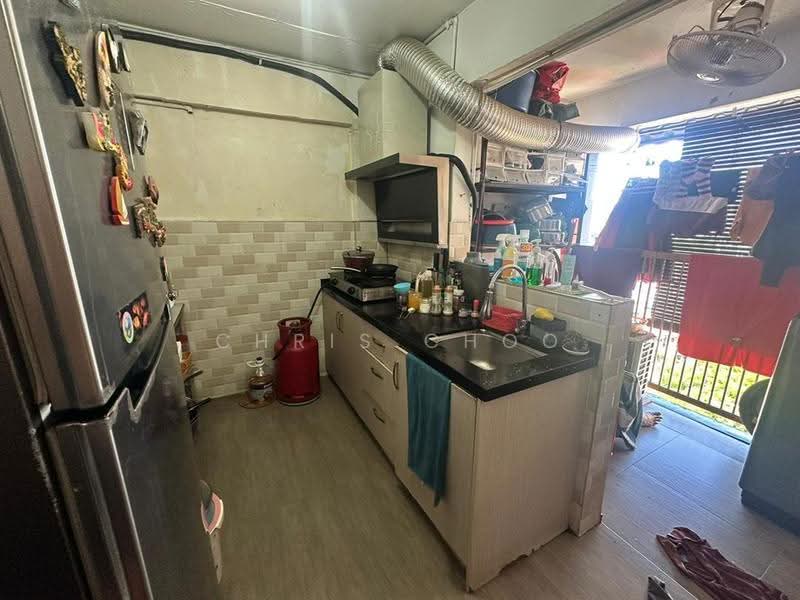 Flat for Sale at Flat Sri Kota - Chris Choo - Kitchen - PropertyGuru.com.my