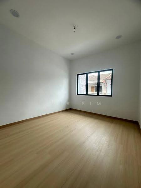 2-storey Terraced House for Sale in Taman Kulai (Kulai) - Elvis Sim - Interior - PropertyGuru.com.my