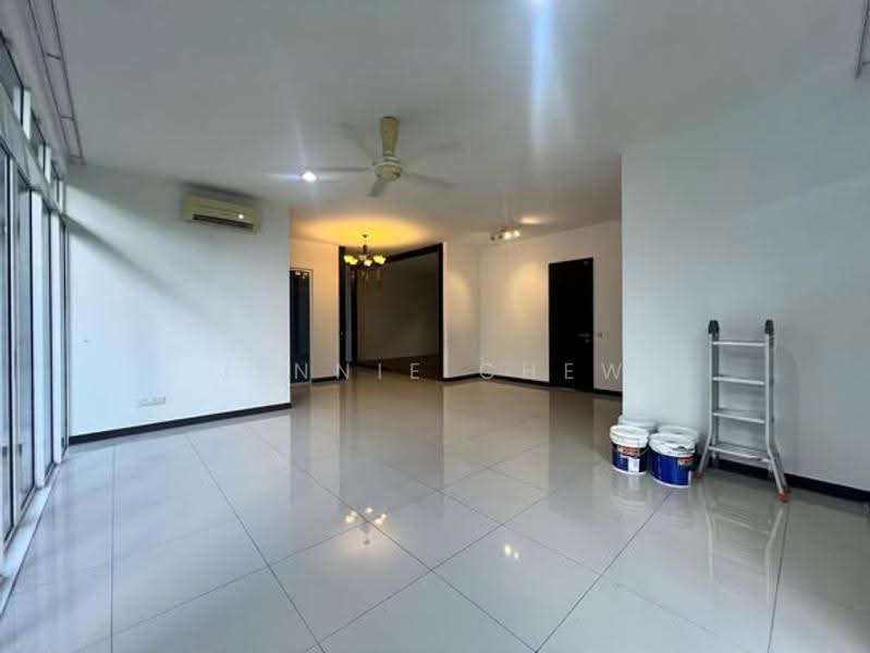 Bungalow House untuk Dijual di Setia Eco Park (Setia Alam) - Jennie Chew - Living Room - PropertyGuru.com.my