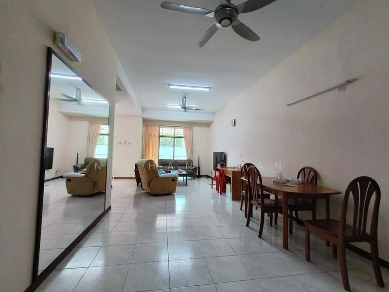 Rumah Teres 2-Tingkat untuk Dijual di Taman Impian Emas (Skudai) - Nathan Chan - Living Room - PropertyGuru.com.my