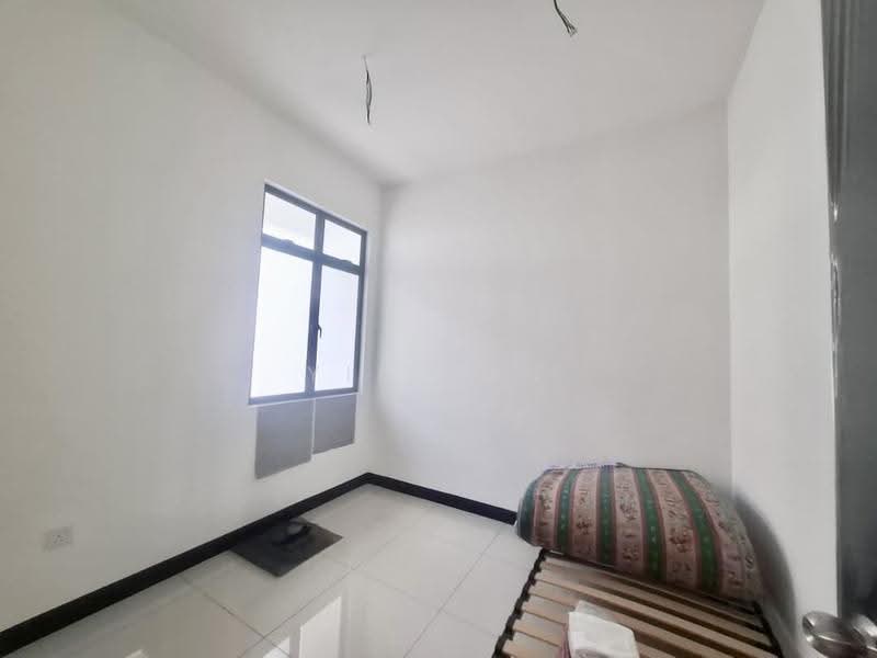 Rumah Teres 2-Tingkat untuk Dijual di Bandar Tiram (Ulu Tiram) - Yik Tat - Bedroom - PropertyGuru.com.my
