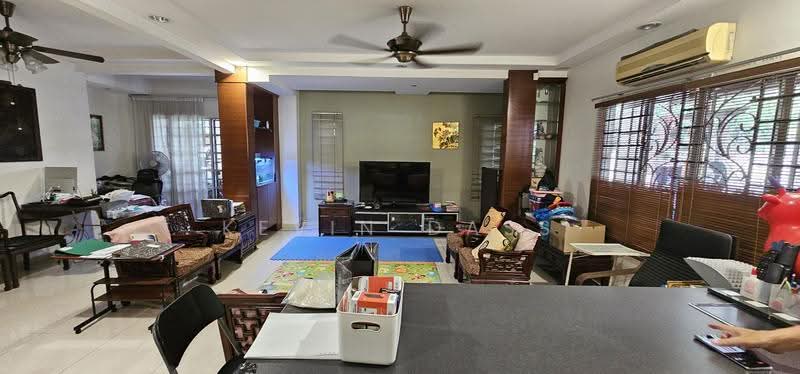 Rumah Teres 2-Tingkat untuk Dijual di Kota Kemuning (Shah Alam) - Kevin Dass - Living Room - PropertyGuru.com.my