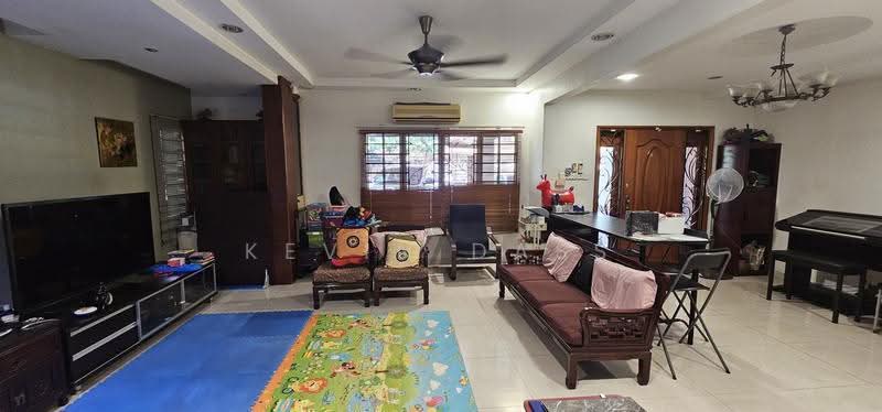 Rumah Teres 2-Tingkat untuk Dijual di Kota Kemuning (Shah Alam) - Kevin Dass - Living Room - PropertyGuru.com.my