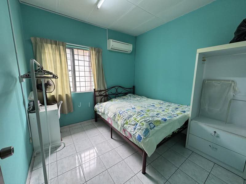 2-storey Terraced House for Sale in Bandar Damai Perdana (Cheras) - Jimmy Ng - Bedroom - PropertyGuru.com.my