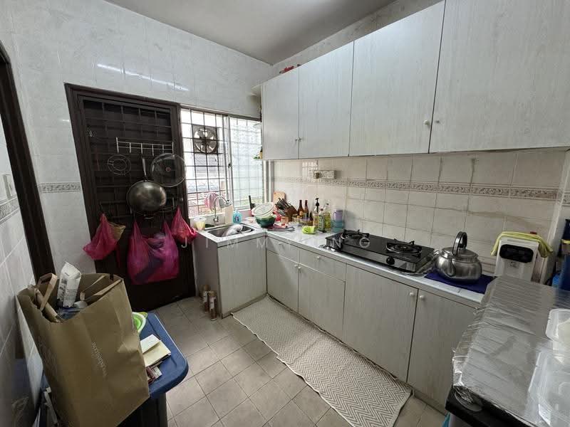 2-storey Terraced House for Sale in Bandar Damai Perdana (Cheras) - Jimmy Ng - Kitchen - PropertyGuru.com.my