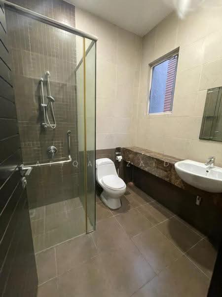 Rumah Berkembar untuk Disewa di Duta Tropika (Batu) - Afiqah zaidi - Bathroom - PropertyGuru.com.my